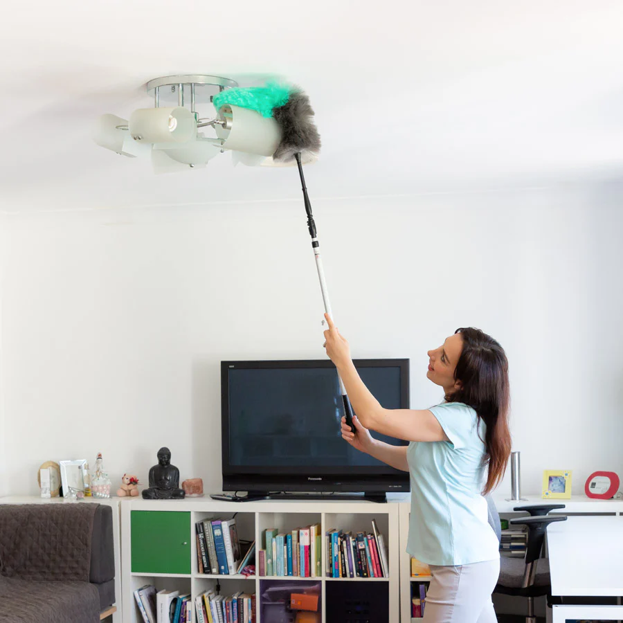 Miracle Magnetic Duster® Trio Attracts Dust Like A Magnet + Telescopic Extension! - Image 13