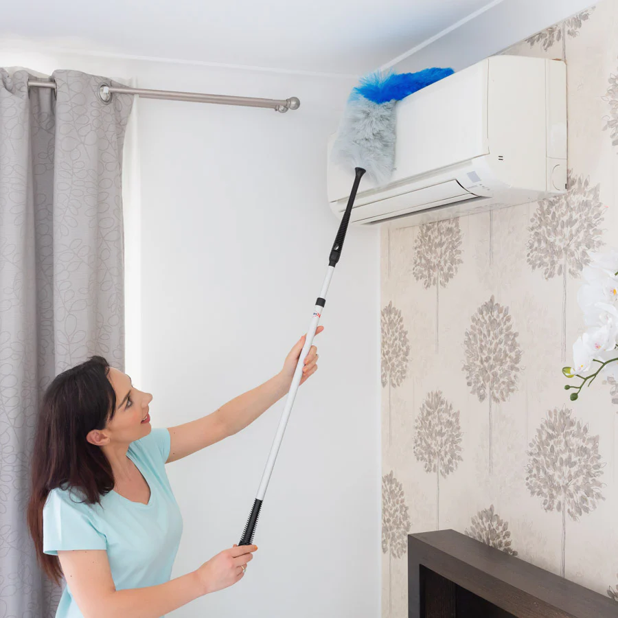 Miracle Magnetic Duster® Trio Attracts Dust Like A Magnet + Telescopic Extension! - Image 9