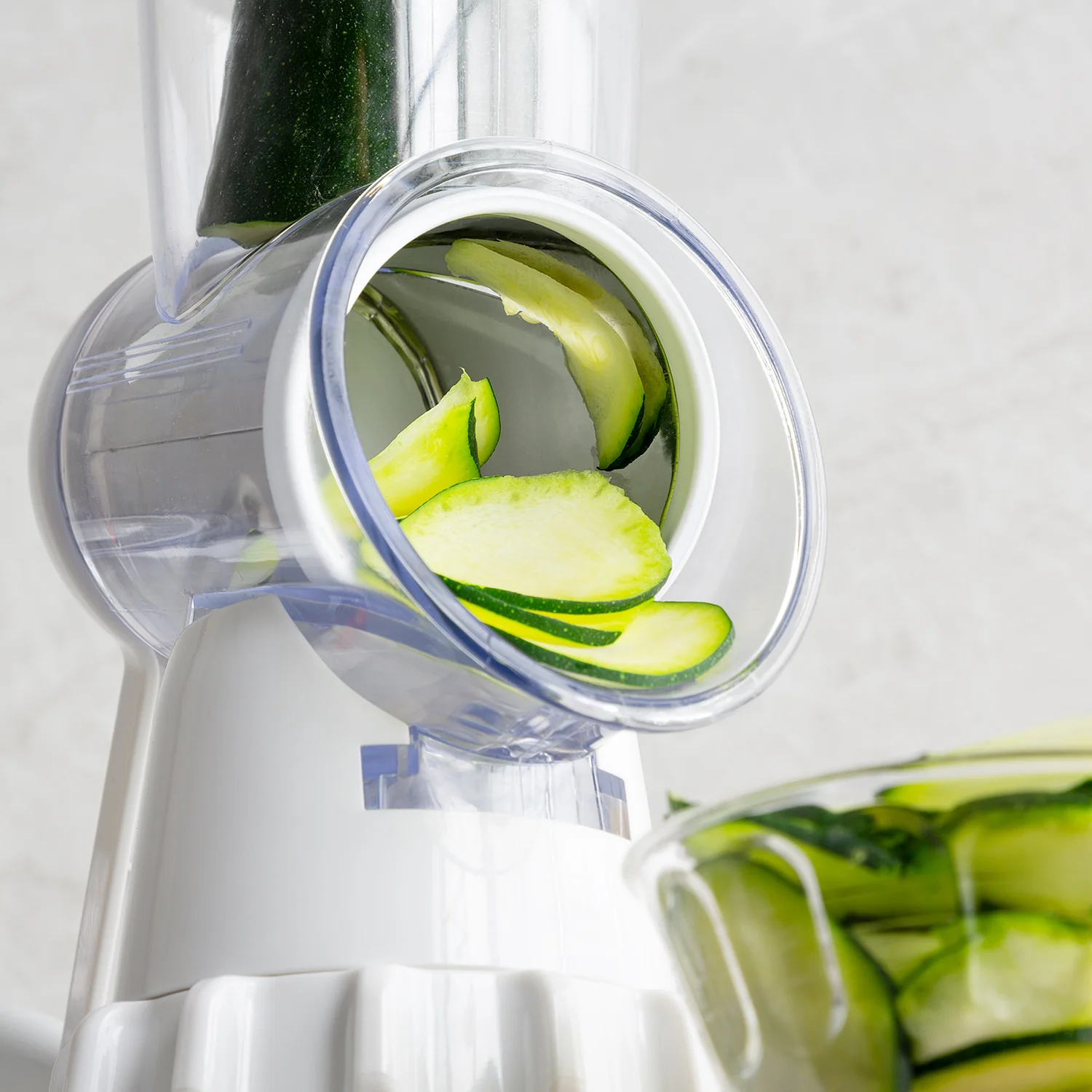 Kleva Sumo Slicer® 3-in-1 Vegetable Slicer, Grater & Shredder - Image 8