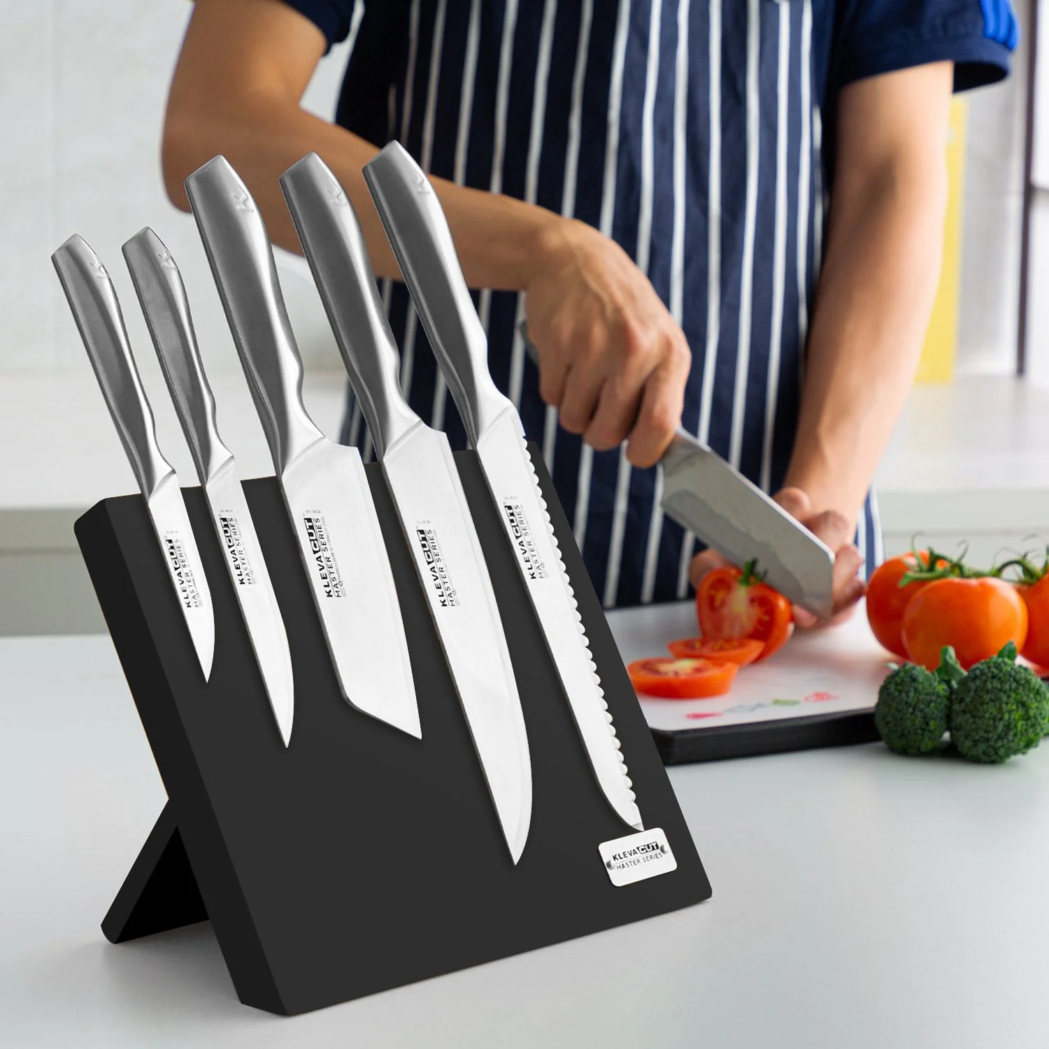 Midnight Magnetic Knife Block - Stylish Knife Holder With Super Strength Magnets - Image 3